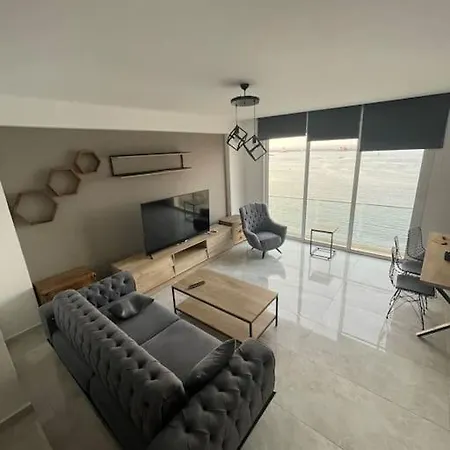 Denize Sifir 3+1 Daire Apartament